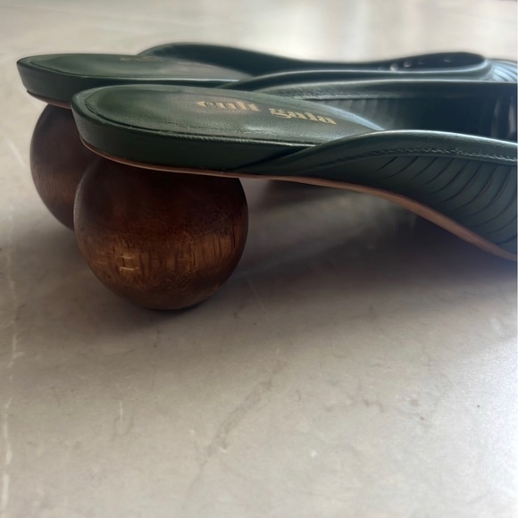 Cult Gaia Green Leather Mules - Picture 3 of 4
